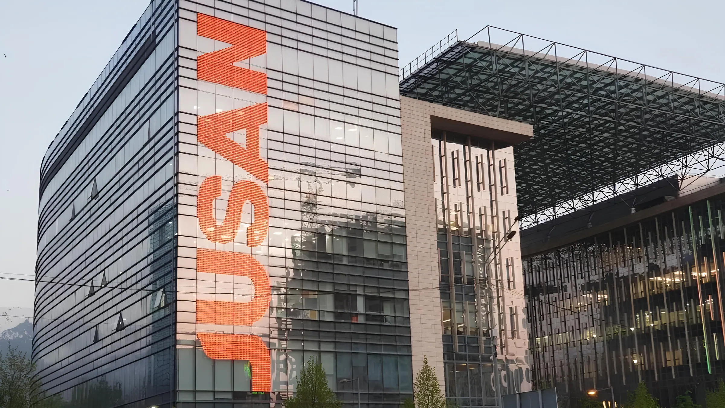 Jusan Bank интерьер